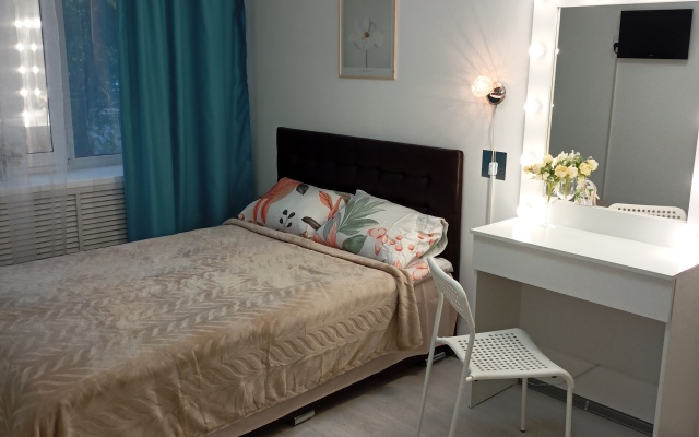 Konstantin-Apart-Lunacharskogo Flat