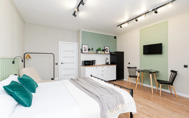 Uyutnaya Stilnaya Studiya U Tsentralnogo Rynka Flat