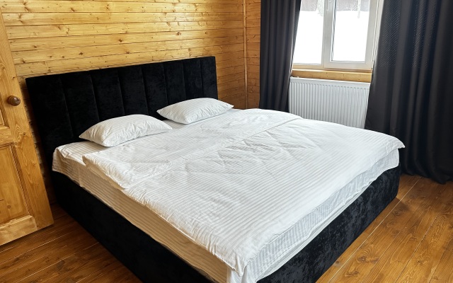 Гостевой Дом Коттедж Дача House Майское