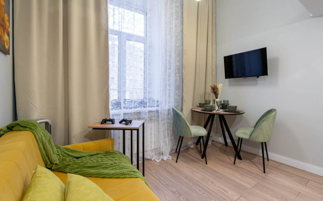 Uyutnaya Studiya V Istoricheskom Rayone Flat