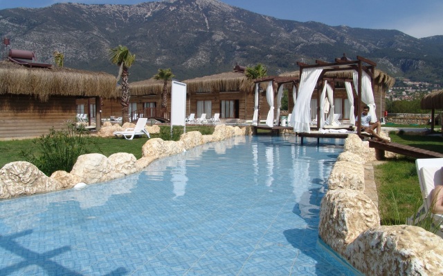 Sahra Su Holiday Village&Spa Hotel