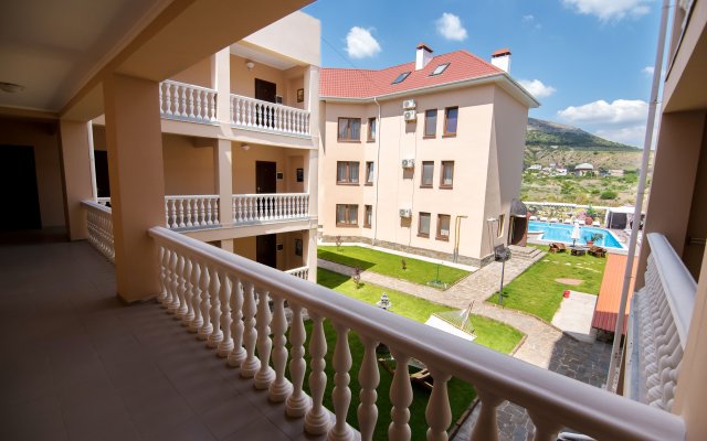 Villa Aleksandriya Guest House