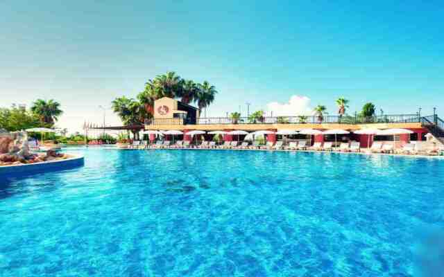 Sunshine Hotel