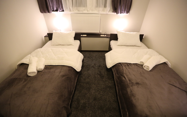 Reverence Hotel