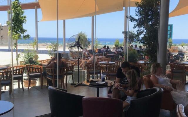 Athinas Court Apart-hotel