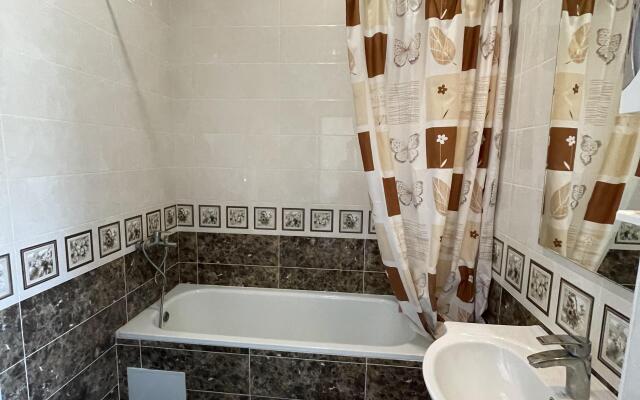 Zhemchuzhina u Morya Flat 1