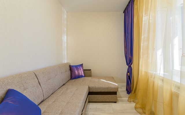 Kremenchugskaya 17 Apartments