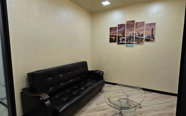 Квартира Уютная двухкомнатная квартира в центре города