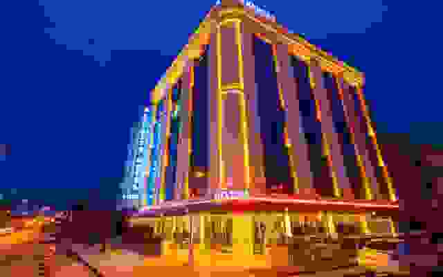 Express Plus Hotel