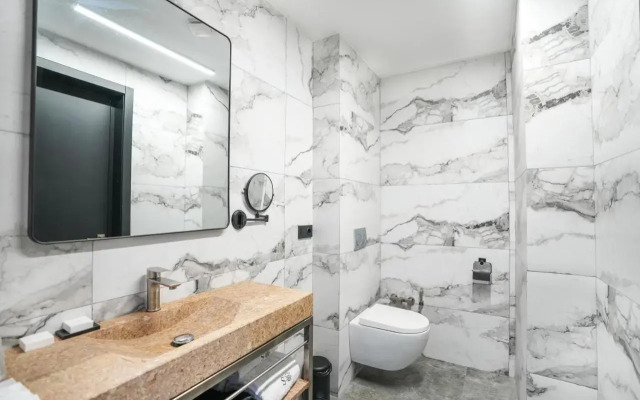 Splendid Tbilisi Hotel