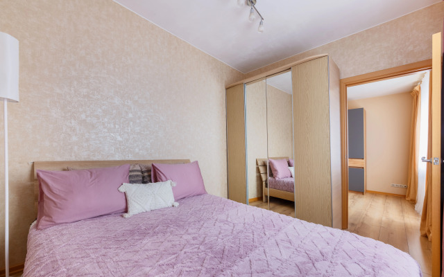 Апартаменты ApartLux Дубининская 3