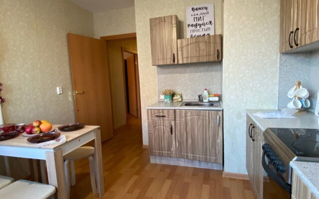 Квартира 2ккв у метро Парнас