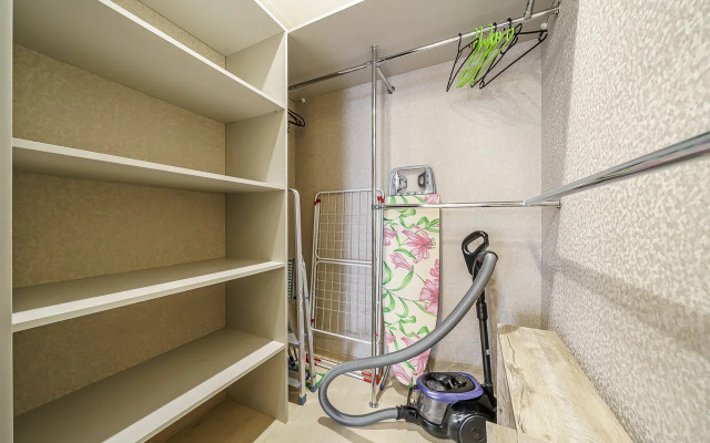V Novostrojke Na Vyisokom Etazhe Apartaments