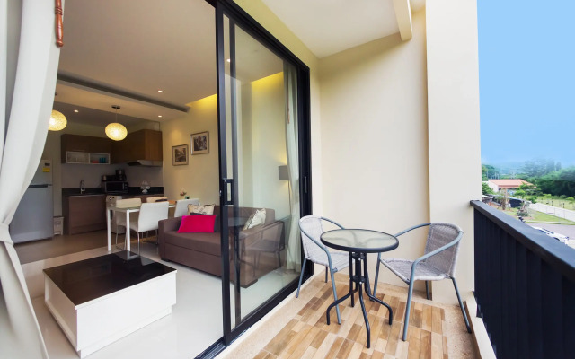 Suite Viacha Rawai Lago by TropicLook Naiharn 2 Bedroom Apartments