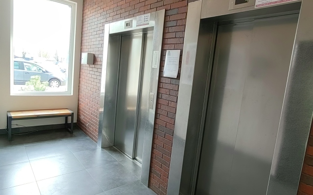 Kvartira Studiya U Metro Moskovskaya Lodging house