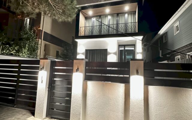 399 V Tsentre Goroda Guest House