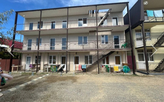 Mariya Apartments