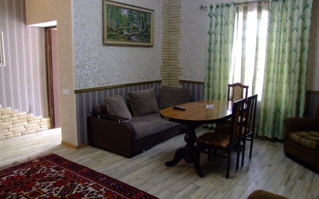 Duet Guest House