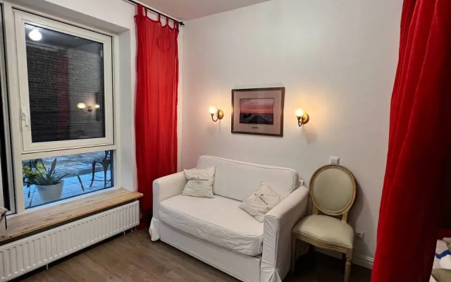 Studiya s Terrasoj Flat