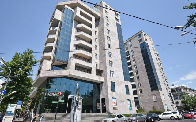 Prostornaya 5-Komn. Kvartira v Novostroyke, Ulitsa Teryana, Tt606 Flat