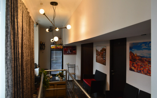 Nino Mini-Otel