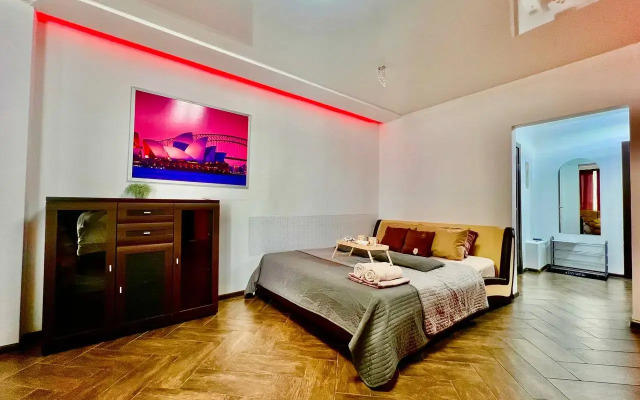 Centr vostok otlichnaja na Odesskaja 44k1 Apartments