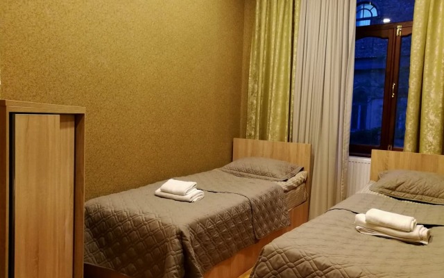 Baba House Hostel