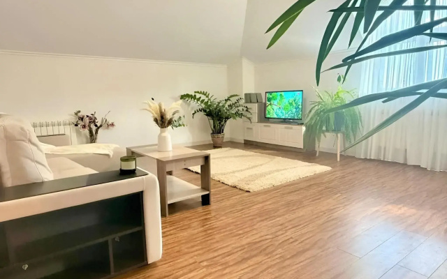 Апартаменты Apartment on the Beach