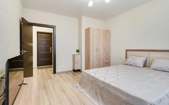 Dolomanovskiy 82 Yevrodvushka 2 2 with sofa bed Flat
