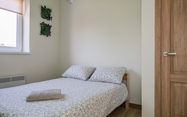 Abrikosovaya 688 Private house