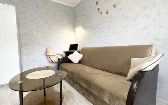 Natali Ryadom s Metro Nahimovsky Prospekt Apartments