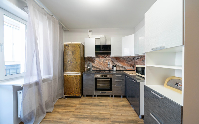 Апартаменты Apart Sharing на 65-летия Победы 1/11