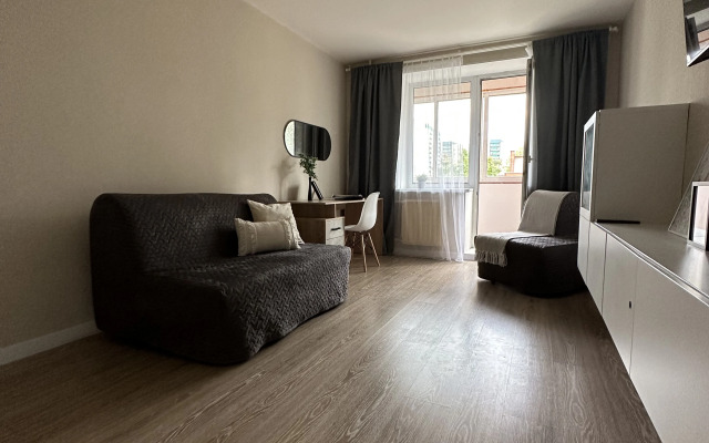Flat Unikalnaya 2-Kh