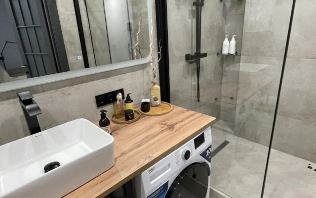 S Sovremennym Dizaynom I Mebelyu Flat