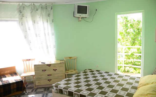 Tri Kita Guest House