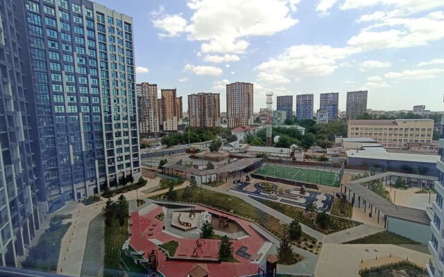 2 Na Bekhtereva 2B Flat