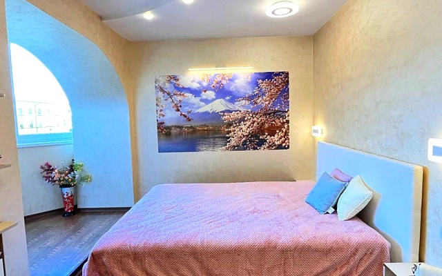 Trekhkomnatnye Apartamenty KvartBuro Flat