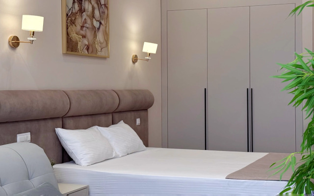 Mirror Ot Progosti Apartments