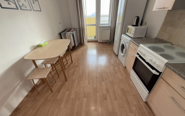 Na Tsiolkovskogo 57 Flat