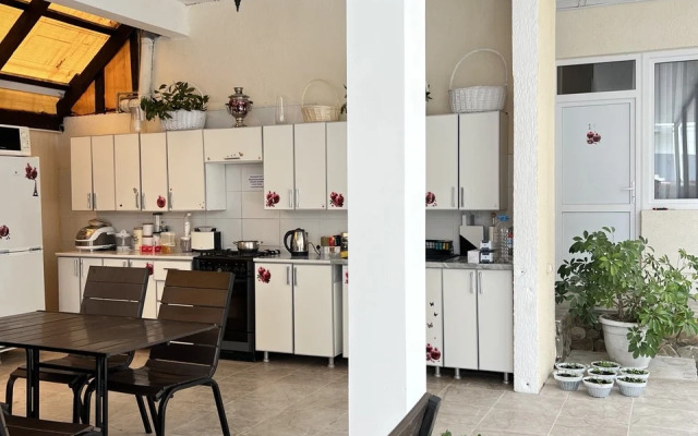 Guest house Granat