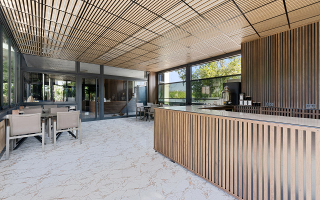 Apartments River Park Residence Lara