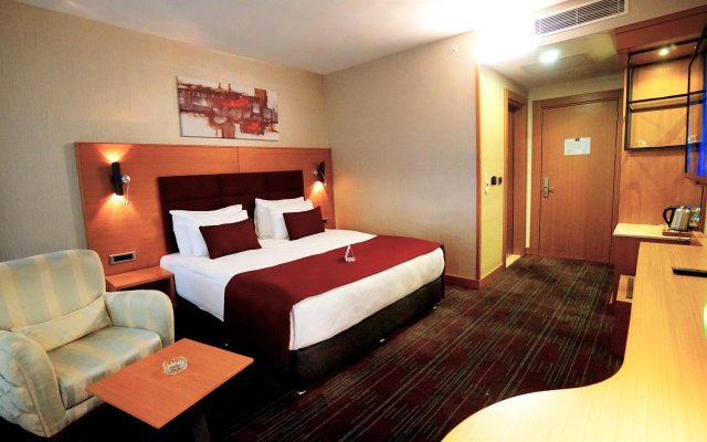 New Garden Hotel