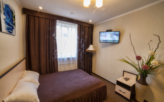 Izyum Guest House