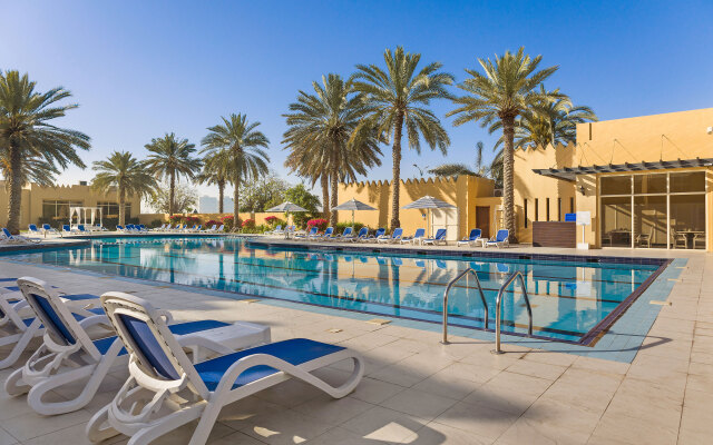 Al Hamra Village Hotel