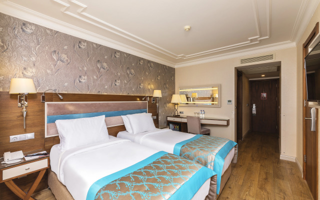 Grand Yavuz Hotel 