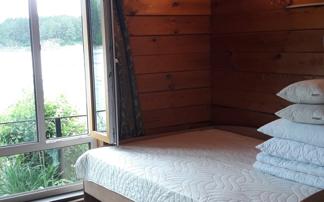 Dom Na Reke Katun 2 Guest House