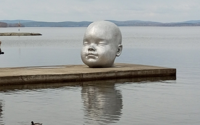 Квартира Апартаменты Волна с видом на пруд