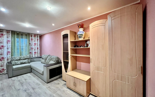 Квартира с Двумя Отдельными Спальнями в Центре