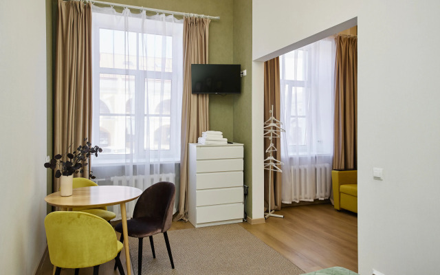 IYUN Na 7-J Linii Guest House