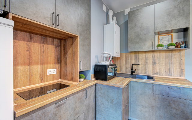 Studiya Iskry 62 Flat